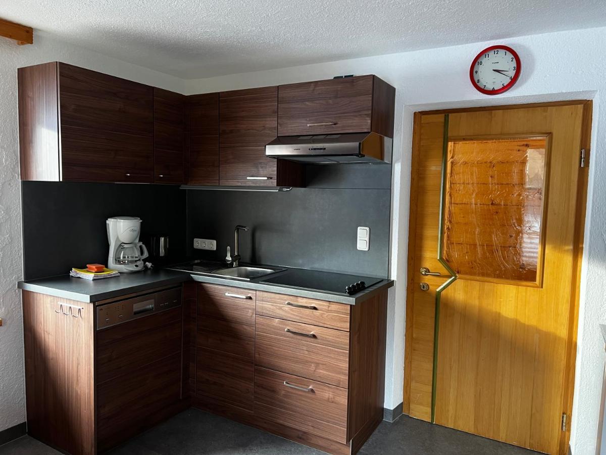 Haus Steissbach Apartment Sankt Anton am Arlberg Bagian luar foto