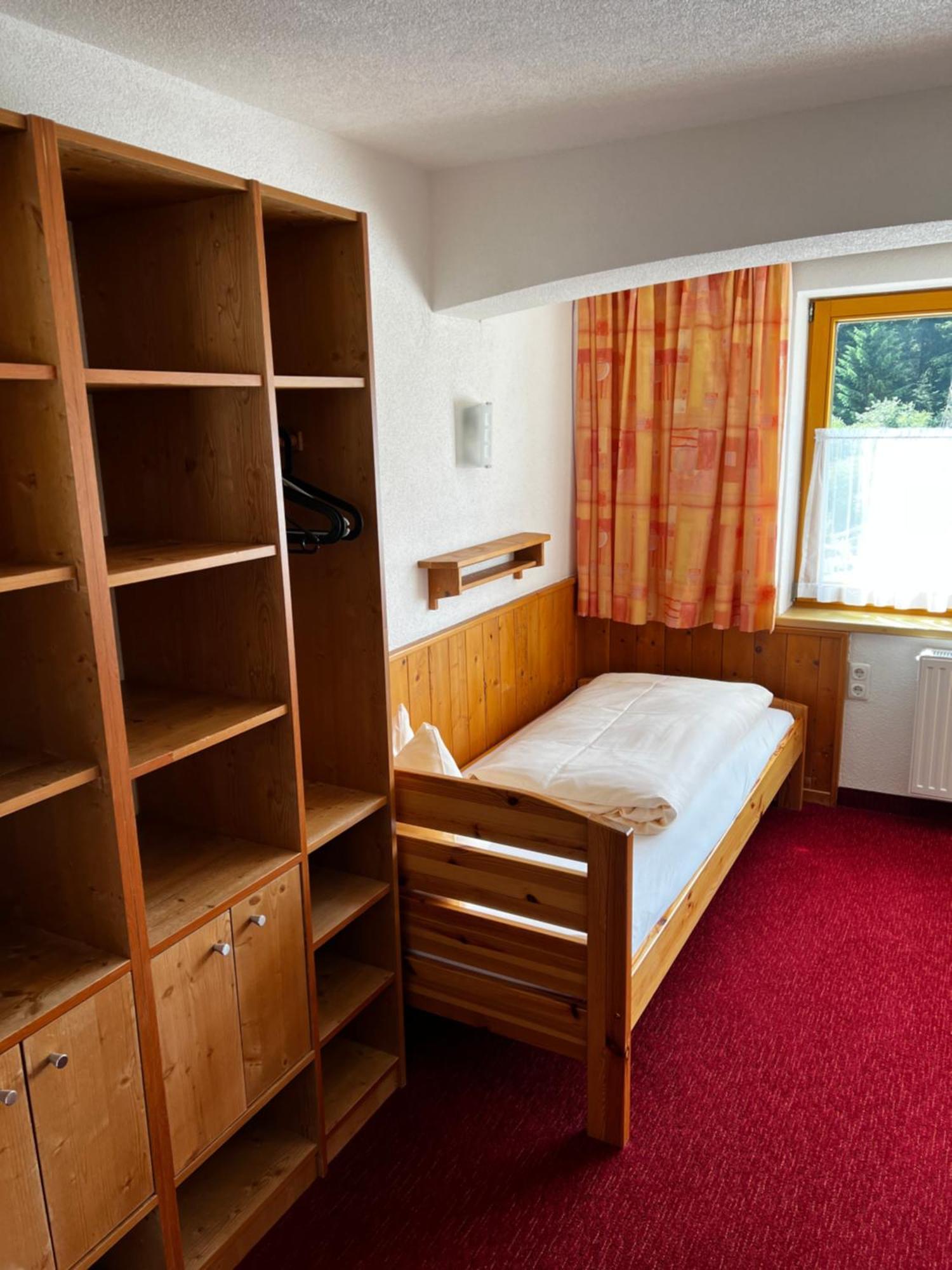 Haus Steissbach Apartment Sankt Anton am Arlberg Bagian luar foto