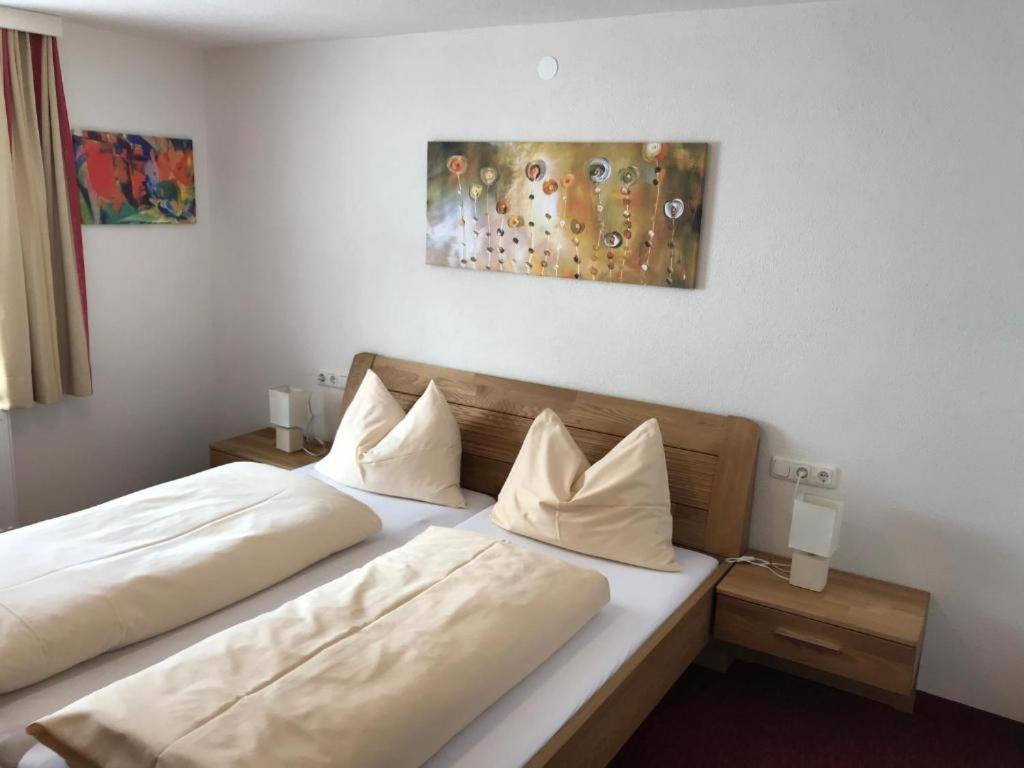 Haus Steissbach Apartment Sankt Anton am Arlberg Bagian luar foto
