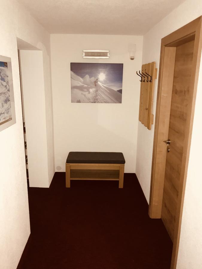 Haus Steissbach Apartment Sankt Anton am Arlberg Bagian luar foto